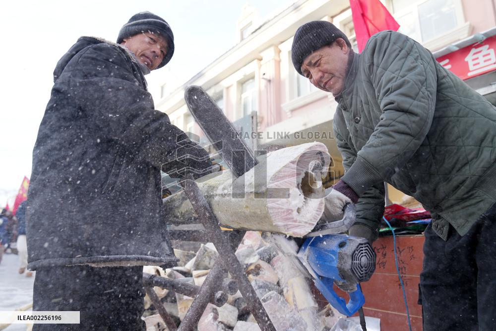 CHINA-HEILONGJIANG-FUYUAN-FISH MARKET (CN)