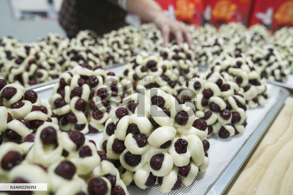 Spring Festival Specialty Handmade Food in China