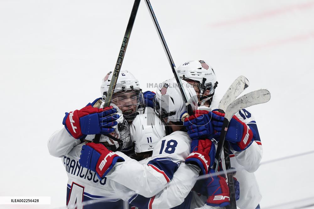 (SP)SOUTH KOREA-GANGNEUNG-WINTER YOUTH OLYMPIC GAMES-ICE HOCKEY-MEN'S 6-TEAM-GOLD MEDAL GAME-CZE VS USA