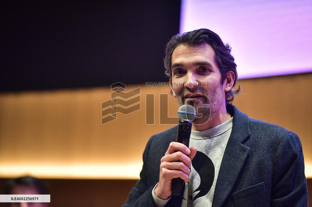 Press Conference For The Marathon Pour Tous - Issy les Moulineaux