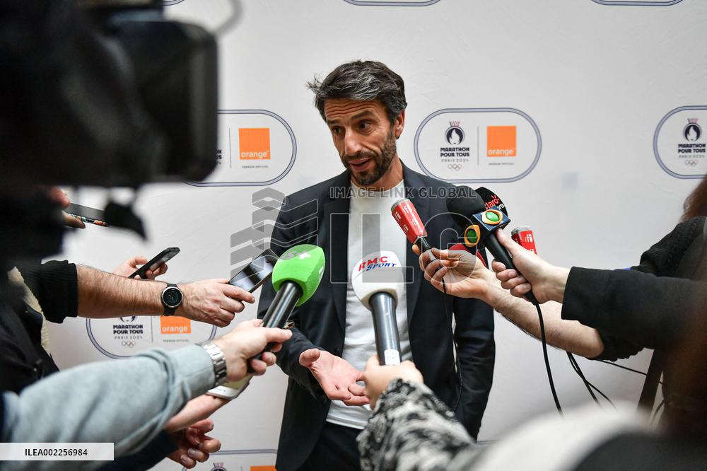 Press Conference For The Marathon Pour Tous - Issy les Moulineaux