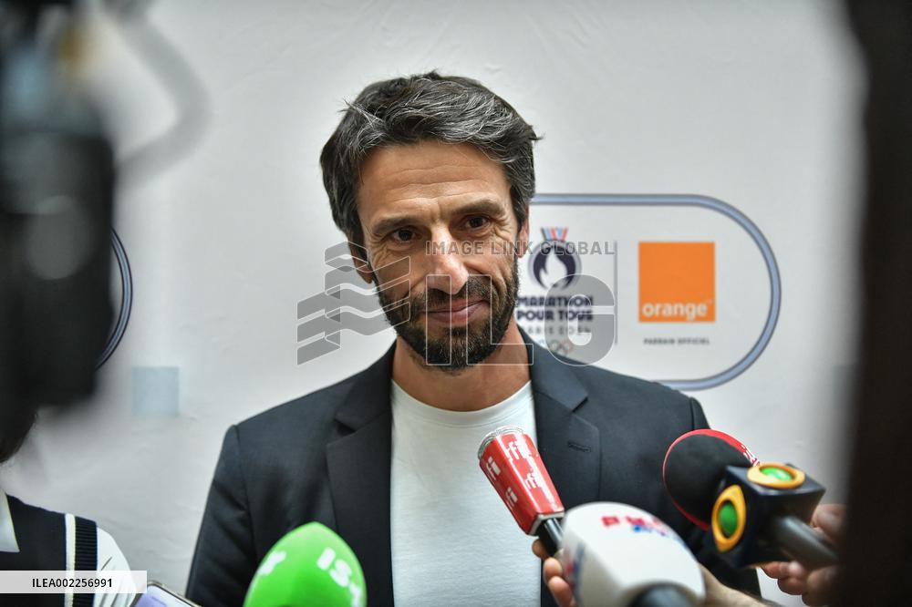 Press Conference For The Marathon Pour Tous - Issy les Moulineaux