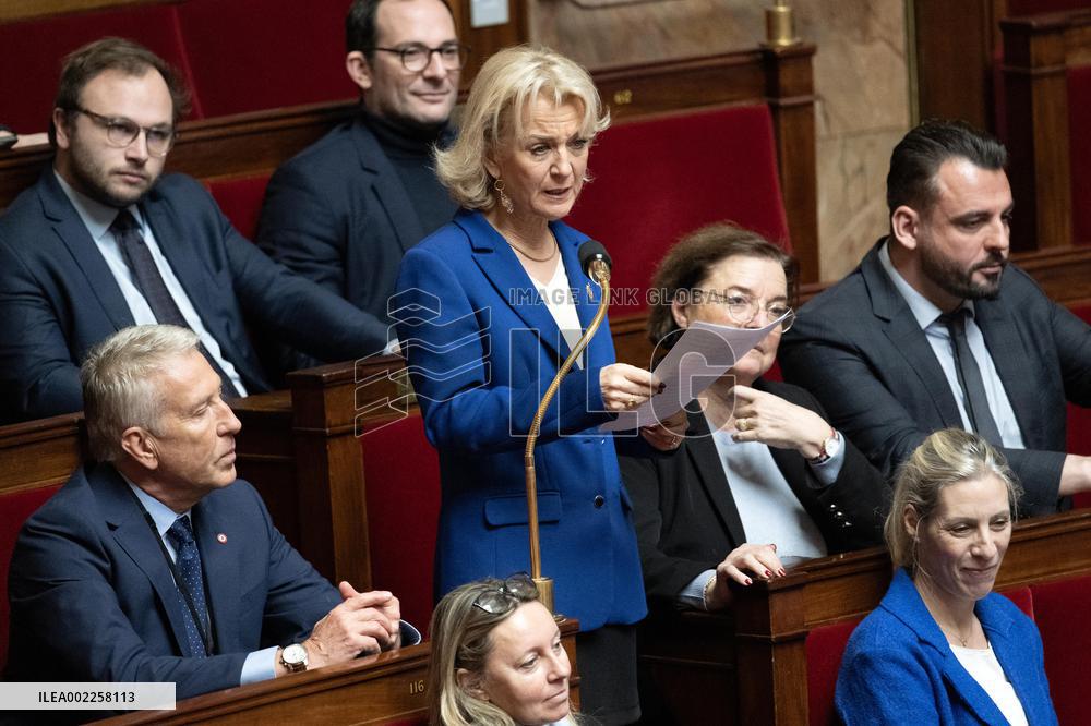 Questions to the Government - Paris