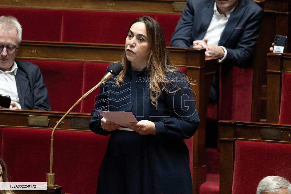 Questions to the Government - Paris