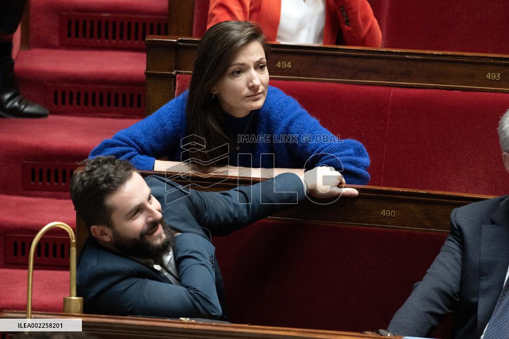 Questions to the Government - Paris