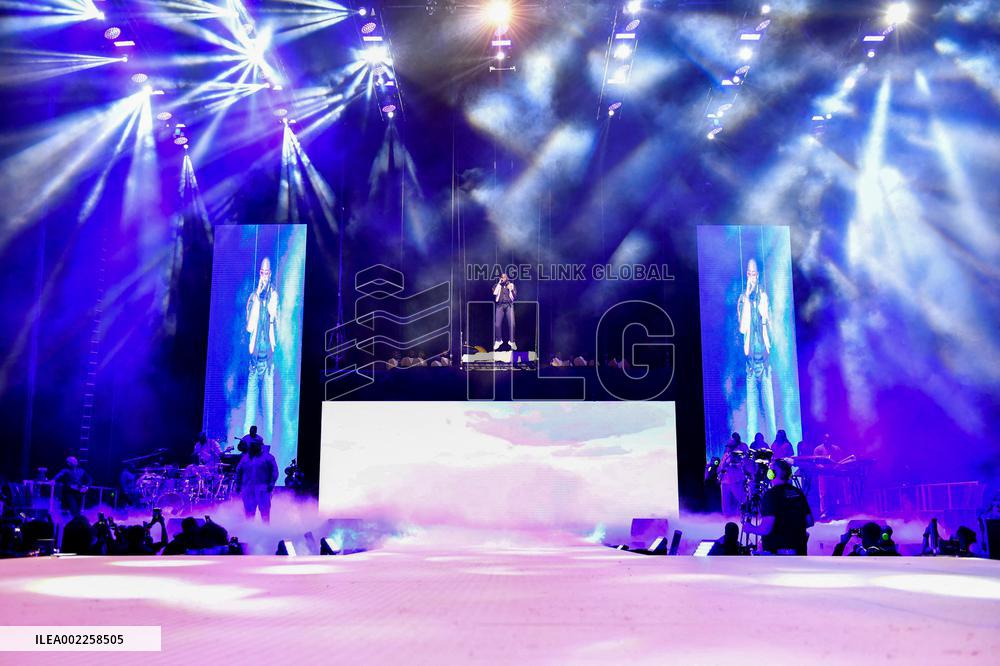 Davido In Concert - Paris