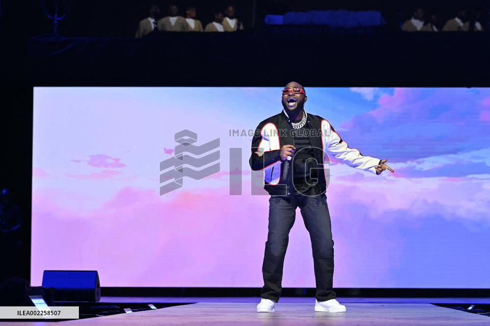 Davido In Concert - Paris
