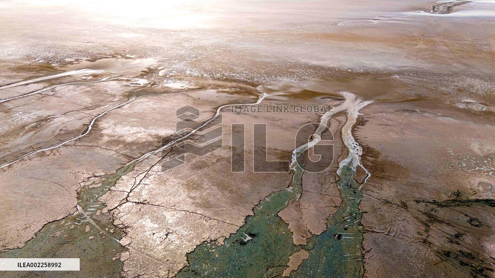 Lake Urmia Going Dry After 12,000 Years - Iran
