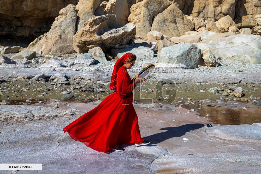 Lake Urmia Going Dry After 12,000 Years - Iran