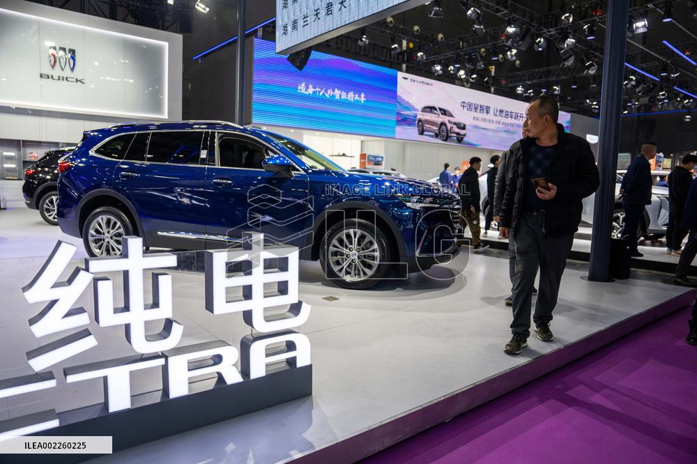 Xinhua Headlines: What goals China's provincial-level governments set for 2024