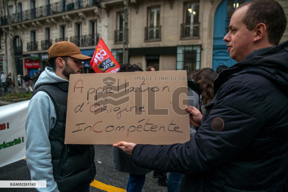 Demonstration Of The Teachers - Paris