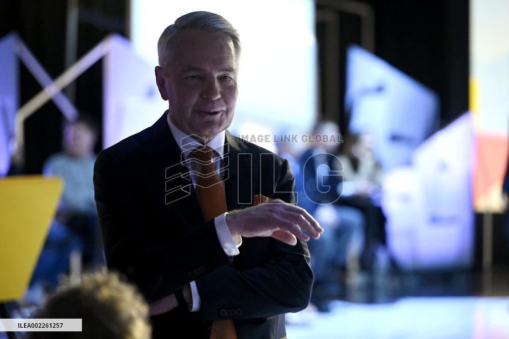 Presidential elections's debate at the Finnish national broadcast company Yle