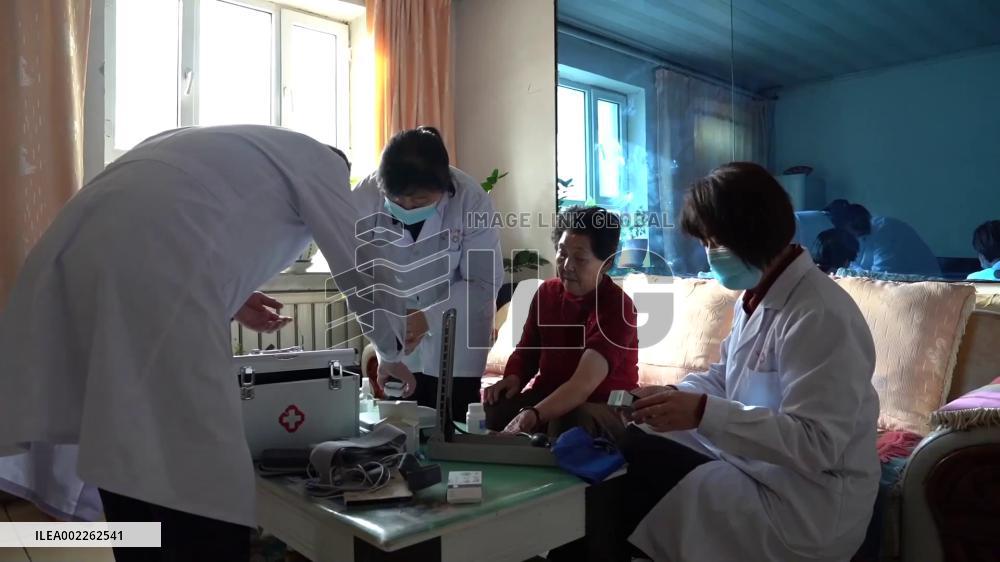 China's Xinjiang promotes family doctor services