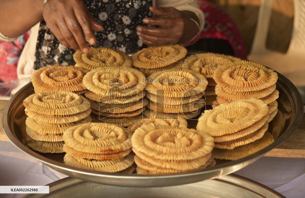 BANGLADESH-DHAKA-CAKE-FESTIVAL