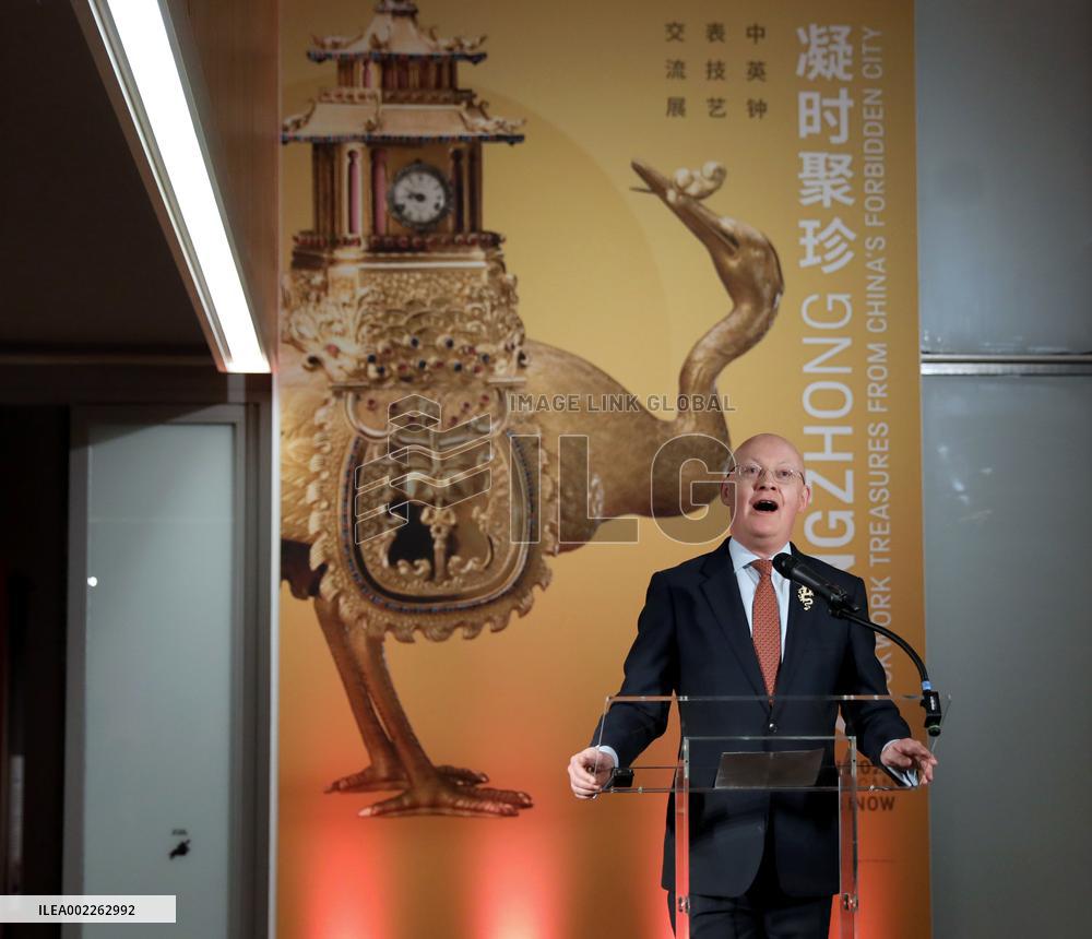 BRITAIN-LONDON-CHINA-CLOCKS-EXHIBITION