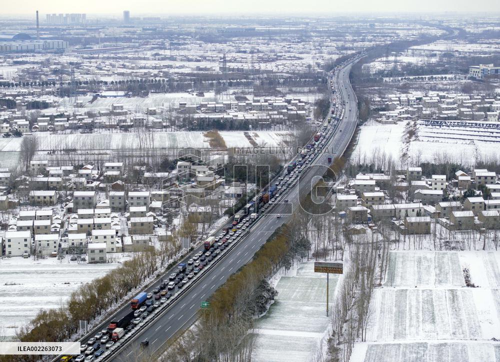 Expressways Congested During The Spring Festival Transporation rush