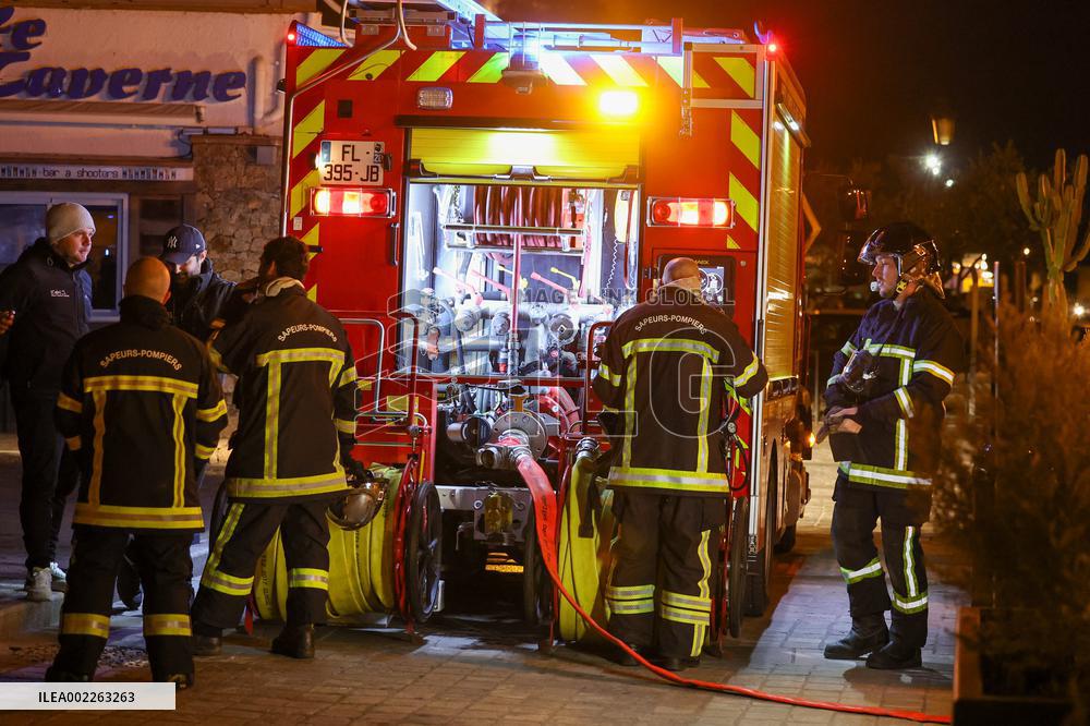 Explosion On A Sea Cruise Boat In Calvi - Corsica