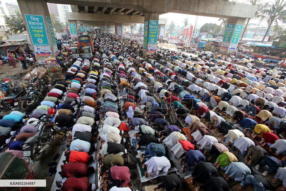 Bishwa Ijtema Islamic Gathering - Dhaka