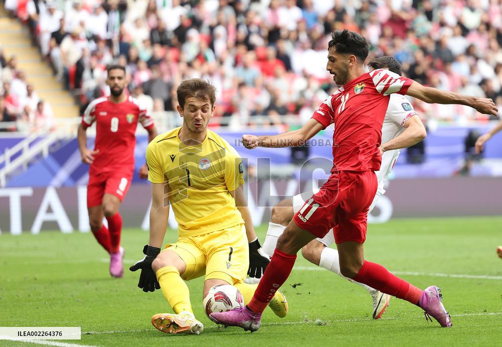 (SP)QATAR-DOHA-FOOTBALL-AFC ASIAN CUP-TAJIKISTAN VS JORDAN