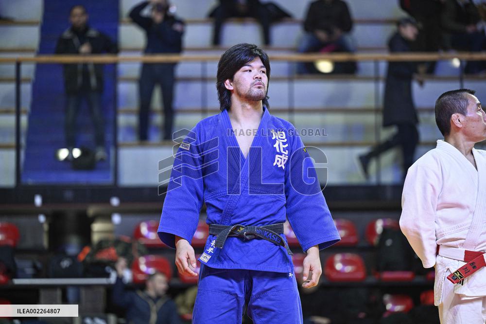 Shohei Ono At The Institut Du Judo - Paris