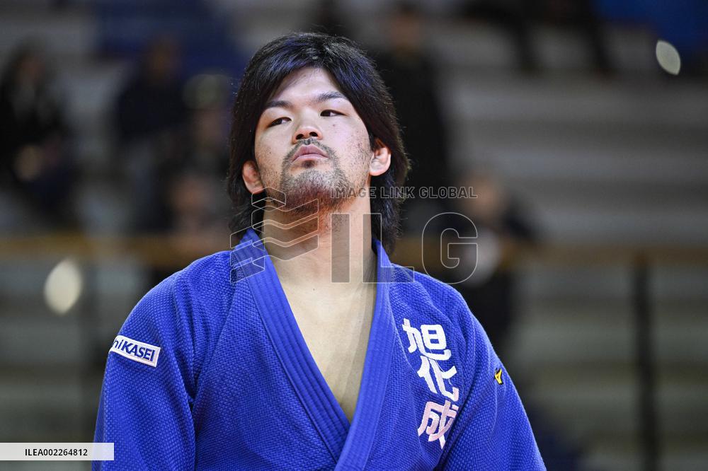 Shohei Ono At The Institut Du Judo - Paris