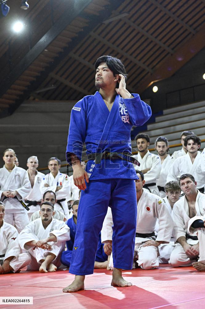 Shohei Ono At The Institut Du Judo - Paris