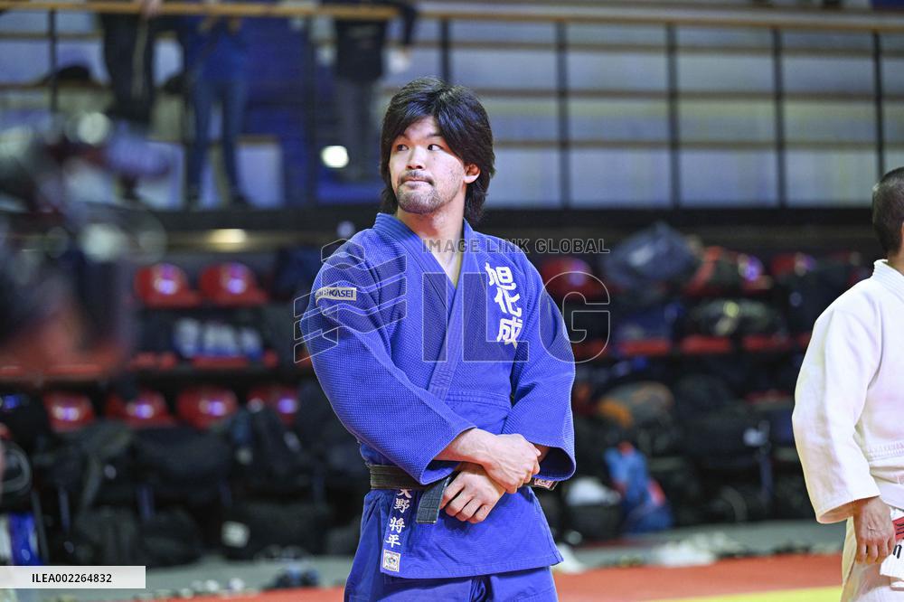 Shohei Ono At The Institut Du Judo - Paris