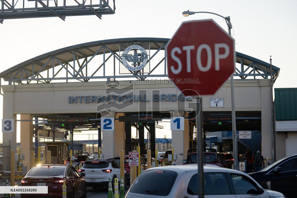 Xinhua Headlines: Texas border town becomes hotspot for U.S. election year