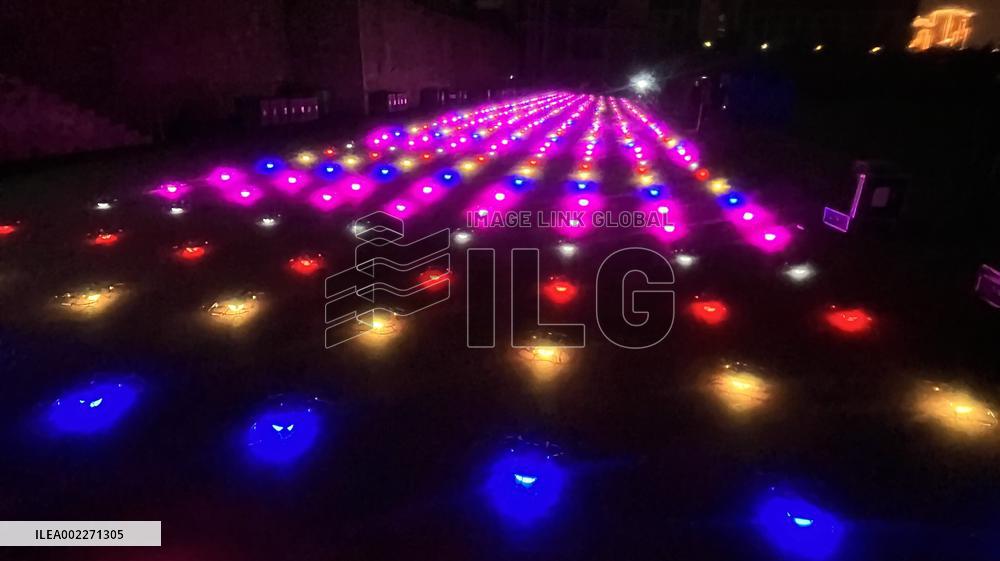 Xinhua Headlines: Dazzling drone fleets fly high in China