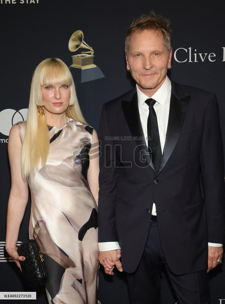 Pre-Grammy Gala and Grammy Salute To Industry Icons - LA