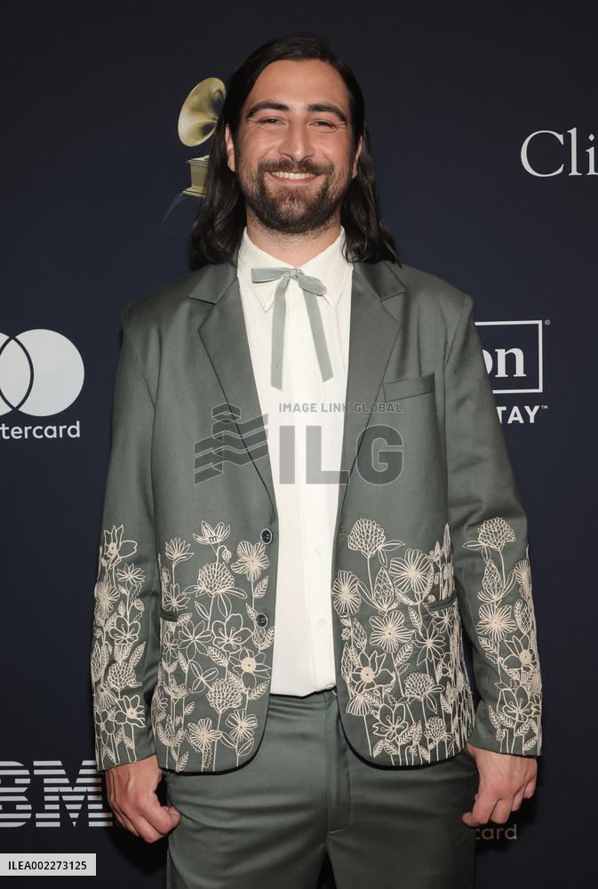 Pre-Grammy Gala and Grammy Salute To Industry Icons - LA