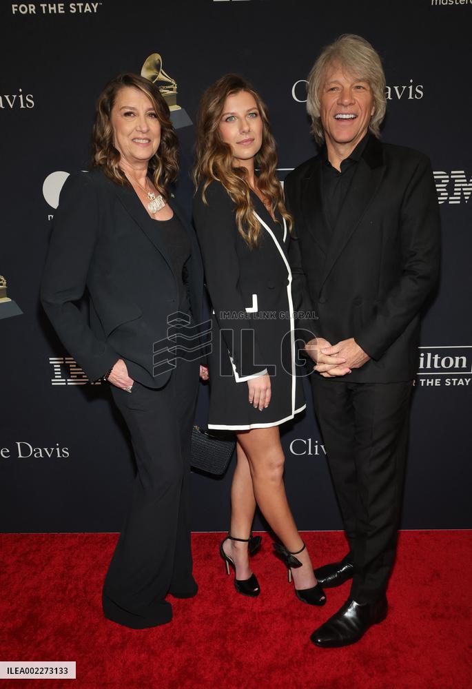 Pre-Grammy Gala and Grammy Salute To Industry Icons - LA