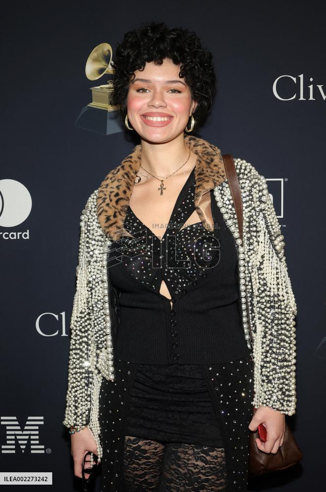 Pre-Grammy Gala and Grammy Salute To Industry Icons - LA