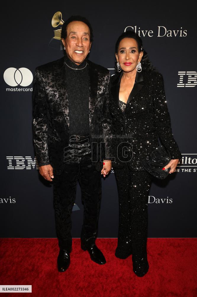 Pre-Grammy Gala and Grammy Salute To Industry Icons - LA