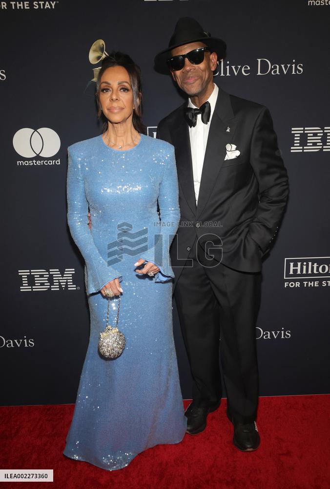 Pre-Grammy Gala and Grammy Salute To Industry Icons - LA