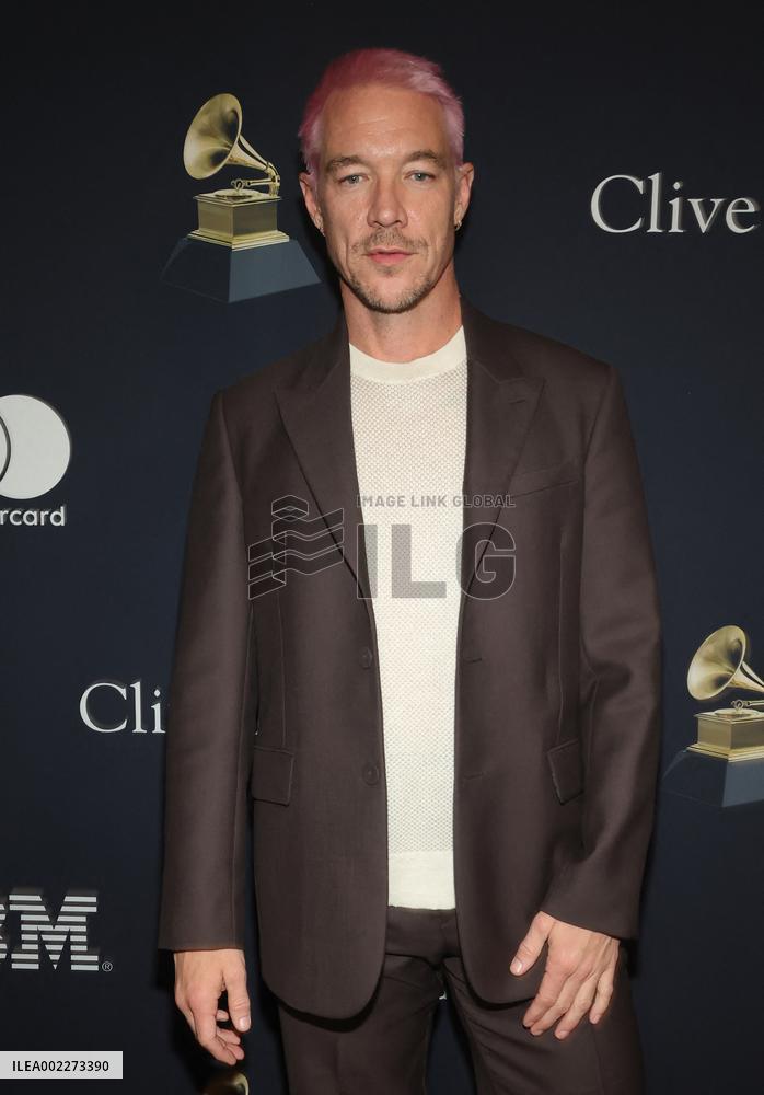 Pre-Grammy Gala and Grammy Salute To Industry Icons - LA