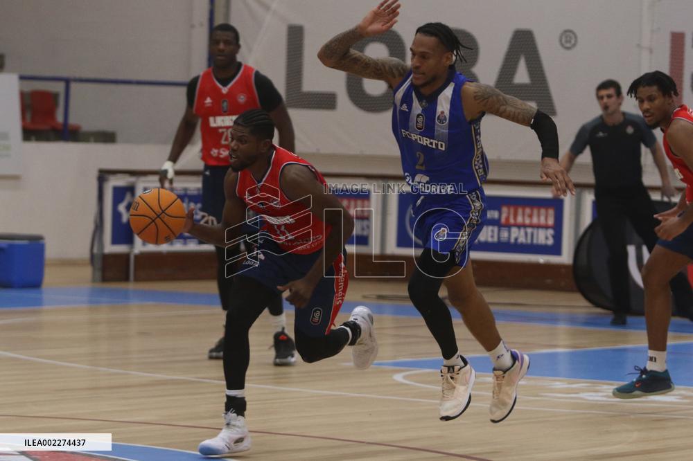 National Basketball Championship: UD Oliveirense vs Sporting