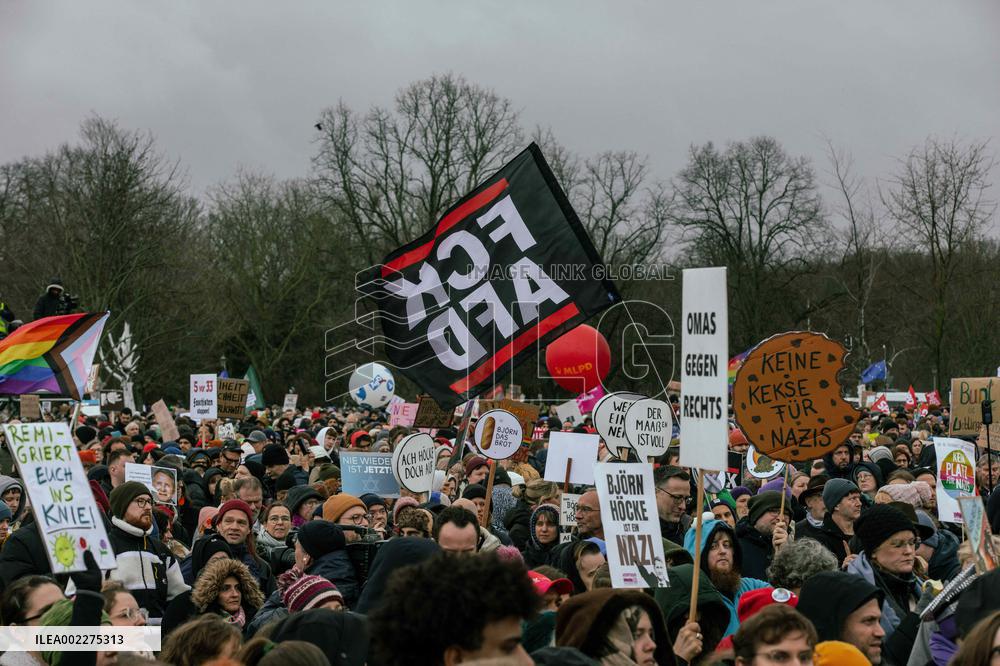 Tens Of Thousands Protest Far Right - Berlin