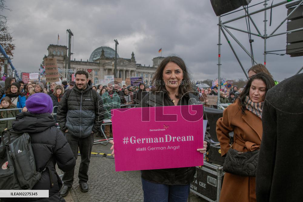 Tens Of Thousands Protest Far Right - Berlin