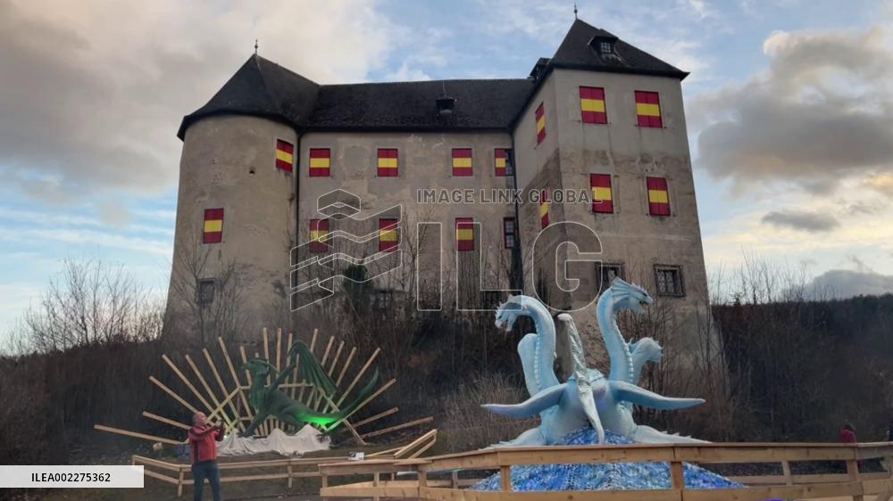 Dragon-themed light show at Austrian medieval castle
