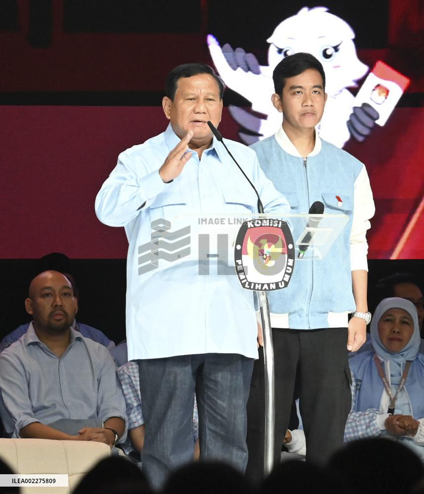 Debate before Indonesian presidential election