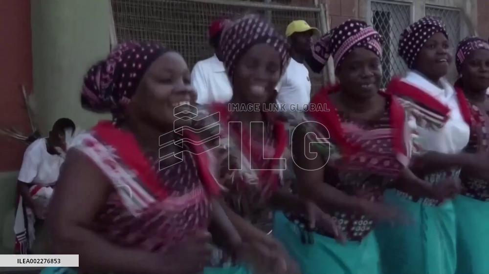 Kenya's Mombasa receives Chinese tourists aboard cruise ship