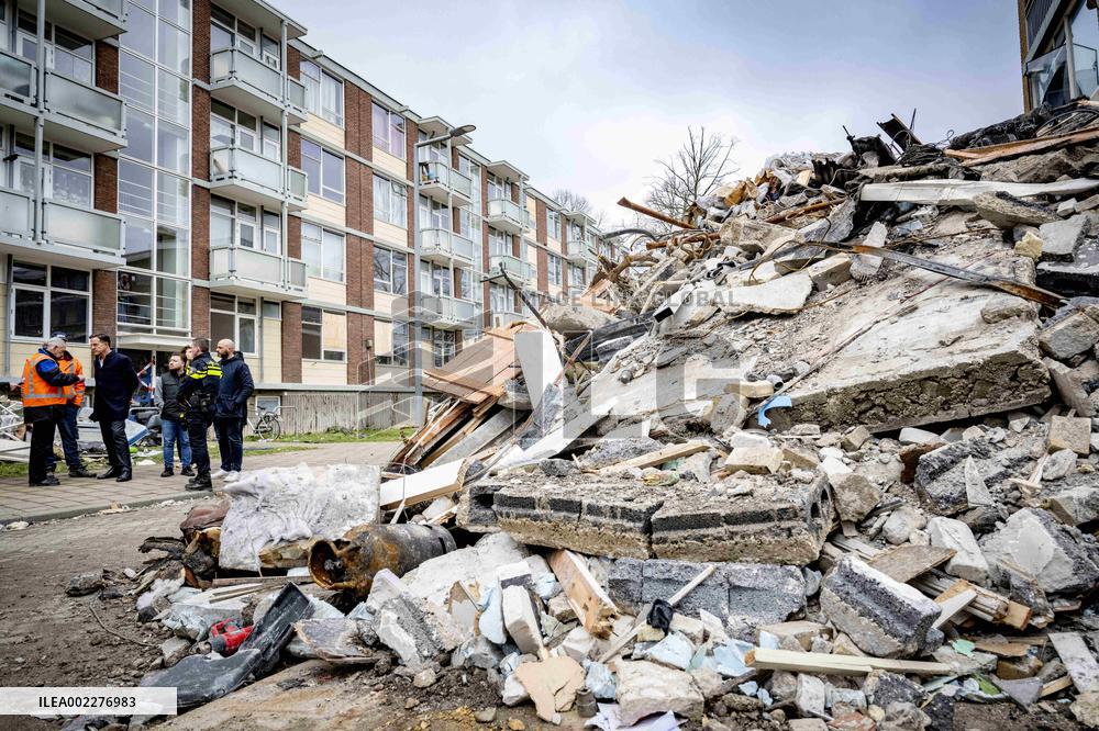 PM Rutte Visits The Disaster Site Of The Explosion - Rotterdam