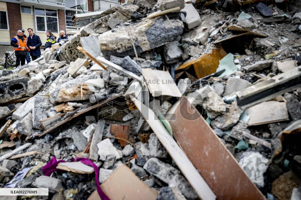 PM Rutte Visits The Disaster Site Of The Explosion - Rotterdam