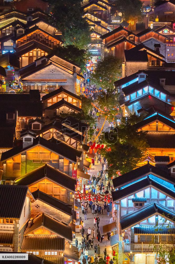 Tourists Visit The Traditional Style Shibati Area in Chongqing