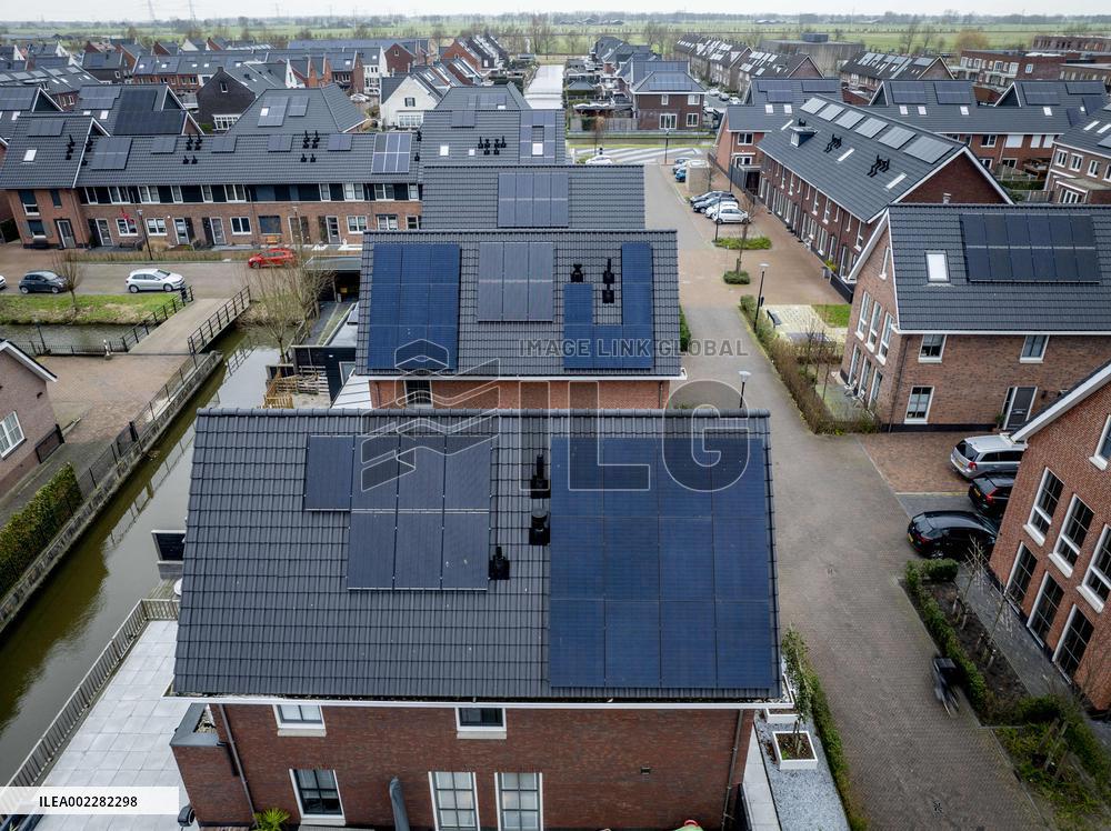 Senate Rejects Net Metering Phase Out - Netherlands