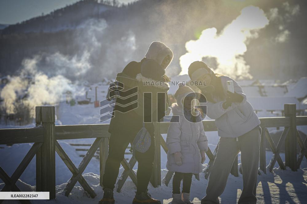 CHINA-XINJIANG-ALTAY-HEMU VILLAGE-WINTER TOURISM (CN)
