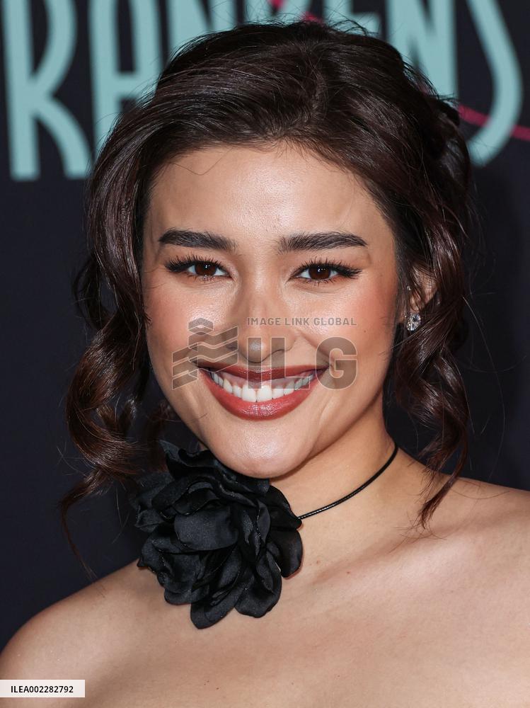 Lisa Frankenstein Premiere - LA