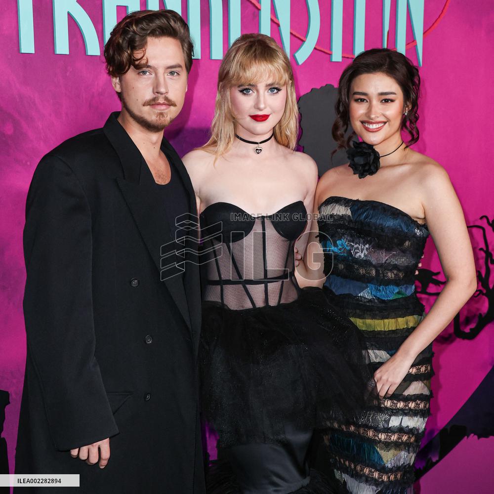 Lisa Frankenstein Premiere - LA