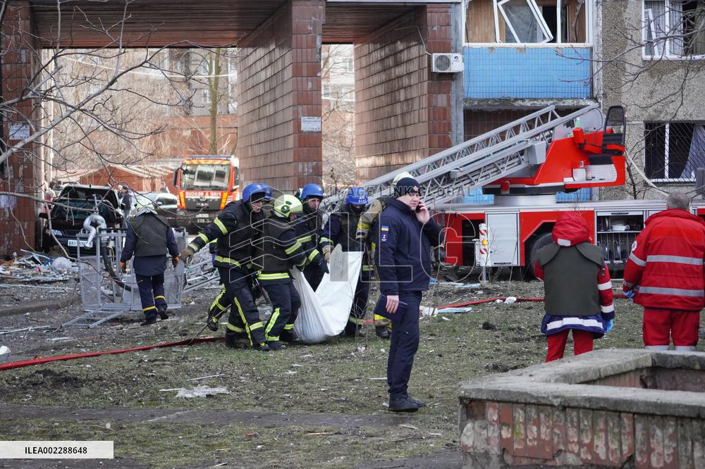 (SPOT NEWS)UKRAINE-KIEV-MISSILE ATTACK